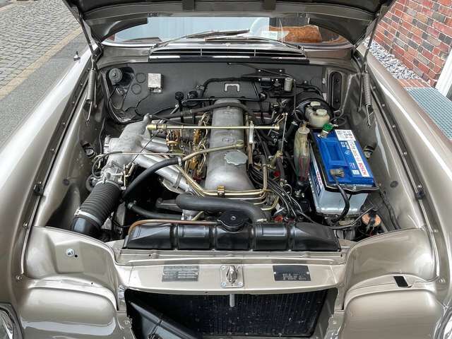 Mercedes-Benz 220 SEb W111 Coupe *** komplett restauriert