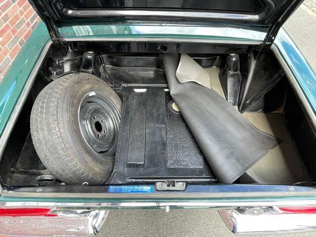 Mercedes-Benz SL 230 Pagode W113 *** deutsche Auslieferung