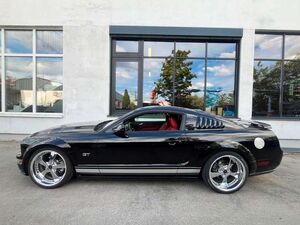 Ford Mustang GT Coupe 1 Hand 4.6l V8