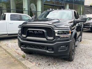 Dodge RAM 2500 Rebel Crew Cab RAMBOX 6.7l TD Webasto