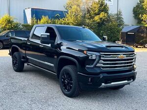 Chevrolet Silverado 2500 Crew Cab 6.6l V8 Duramax TD