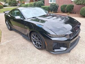Ford Mustang Dark Horse SC 5.2l V8 Kompressor