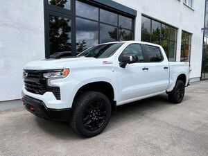 Chevrolet Silverado 1500 Crew Cab Trail Boss-Voll-6.2 MY26