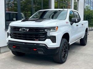 Chevrolet Silverado 1500 Crew Cab Trail Boss-Voll-6.2 MY26