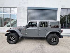 Jeep Wrangler Rubicon 3,6V6 Sky One Touch