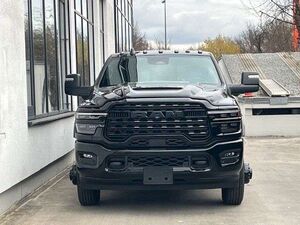 Dodge RAM 3500 Dually Crew Cab Limited 6.7TD HO
