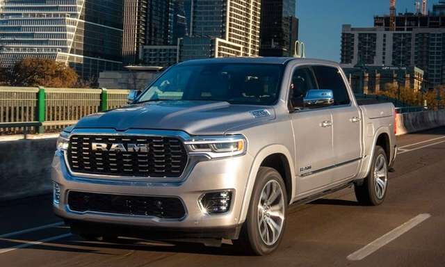 Dodge RAM Ram 1500 Crew Cab Longhorn  5.7l V8 MY26