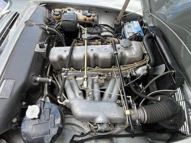 Mercedes-Benz SL 230 Pagode Schalter-Hardtop-Notsitz