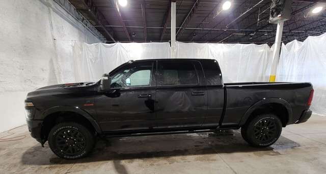 Dodge RAM 3500 Mega Cab Limited 6.7 TD HO MY26