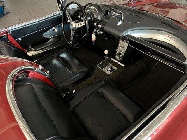 Corvette C1 Corvette C1 Cabrio 283 cui * Einspritzer