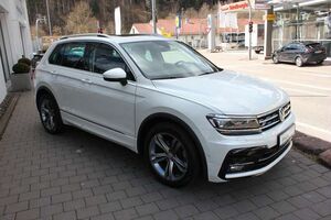 VW Tiguan Sound 1.4 TSI DSG Navi,LED,Panodach,SHZ