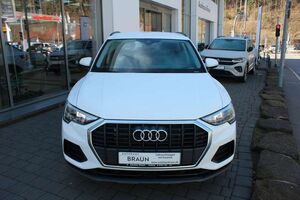 Audi Q3 35 1.5 TFSI Navi,AHK,ACC,PDC,SHZ,Kamera