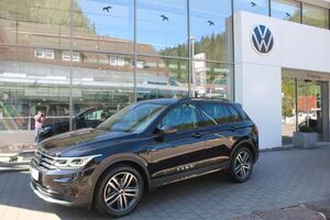 VW Tiguan Urban Sport 2.0 TSI 4Motion DSG Navi,AHK