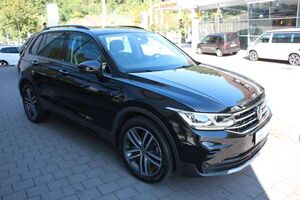 VW Tiguan Urban Sport 2.0 TSI 4Motion DSG Navi,AHK