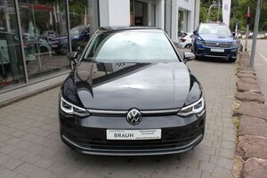 VW Golf VIII Lim. Move 1.5 eTSI DSG Navi,AHK,LED