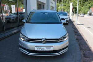 VW Touran Active 1.5 TSI DSG Navi,ACC,PDC,AHK