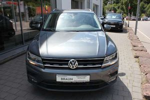 VW Tiguan Comfortline 2.0 TDI Navi,AHK,PDC,SHZ