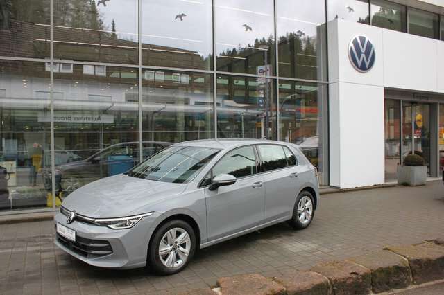 VW Golf VIII Lim. Life 2.0 TDI DSG Navi,ACC,LED,SHZ