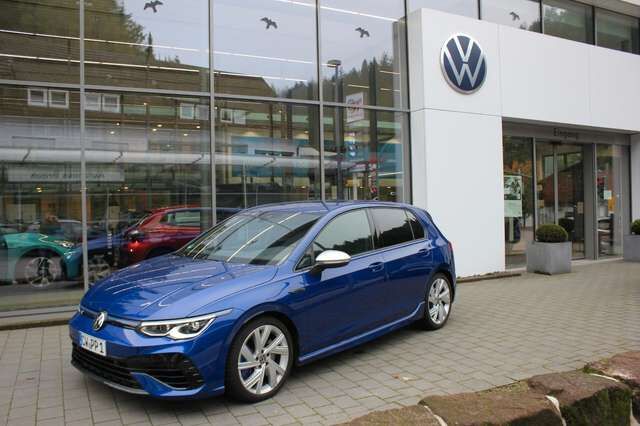VW Golf VIII Lim. R 2.0 TSI 4Motion DSG Navi,LED