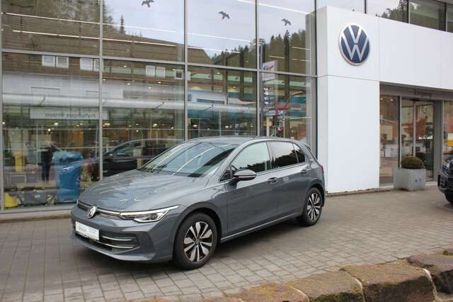 VW Golf VIII Goal 2.0 TDI DSG Navi,LED,AHK,SHZ,ACC