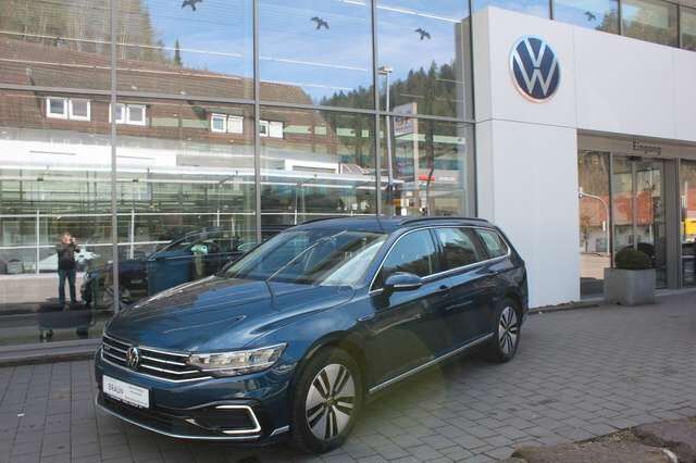 VW Passat Variant GTE 1.4 TSI Plug-in-Hybrid DSG