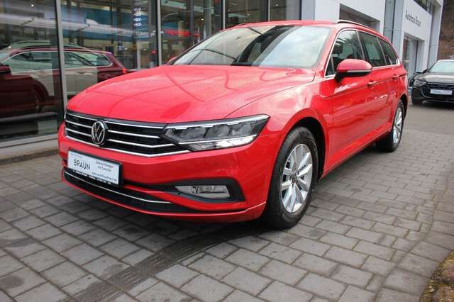 VW Passat Variant Business 2,0 TDI DSG Navi,ACC,LED