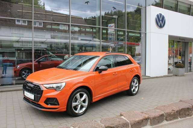 Audi Q3 35 1.5 TFSI advanced S-Tronic AHK