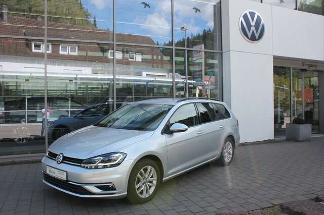 VW Golf VII Variant Comfortline 1.5 TSI DSG AHK