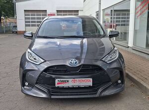 Toyota Yaris Hybrid Team D + Ganzjahresreifen + Safety P. + Komfort P. + Garantie