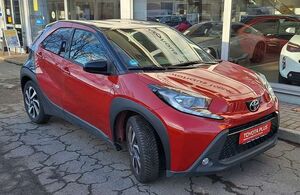 Toyota Aygo X Pulse Automatik + Ganzjahresreifen + Garantie + Sicht & Komfort Paket