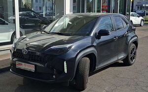 Toyota Yaris Cross Hybrid FWD Team D + AHK + WKR + Winter & Safety P.