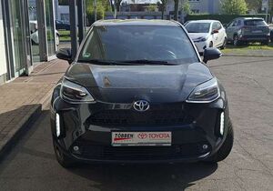 Toyota Yaris Cross Hybrid FWD Team D + AHK + WKR + Winter & Safety P.