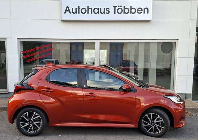 Toyota Yaris Hybrid Team D + Safety P.+ Comfort P.+ AHK