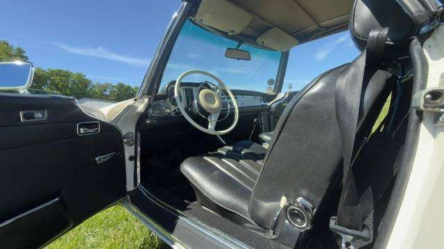 Mercedes-Benz SL 280 Pagode