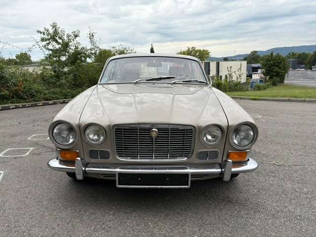 Jaguar XJ6 4.2L