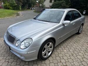 Mercedes-Benz E500 Avantgarde W211 *2.Hand*HU a.W. neu*Bi-Xenon*Navi*eSD*Memory*