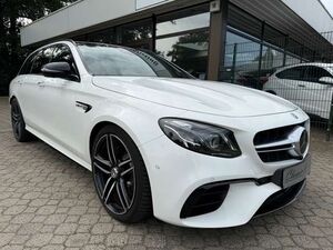 Mercedes-Benz E63 AMG T-Modell 4Matic 9G-Tronic *HU neu*AHK*Panoramadach*AMG Drivers Package*