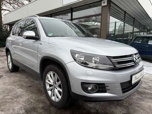 VW Tiguan 2.0 TDI 4Motion DSG Lounge Sport & Style *1.Hand*