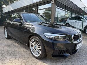 BMW 218 i Coupé M-Paket Sport *nur 27.450km!*Automatik*Leder*Navi*Kamera*