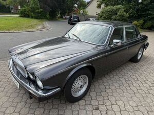Jaguar Daimler Double Six XJ12 *HU a.W. neu*H-Kennzeichen*Historie*