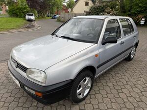 VW Golf III 1.8 CL *HU neu*Automatik*AHK*GJ-Reifen*eSD*Alu
