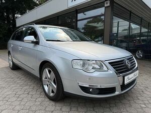 VW Passat Variant 2.0 TDI Sportline *nur 100 TKM*Scheckheft*PDC*Klimaautom.*SHZ*MFL*