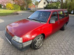 Opel Kadett E Caravan 1.6 D *H-Kennzeichen*HU neu*5-Gang*AHK*