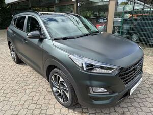 Hyundai TUCSON 2.0 CRDi 4WD Premium *HU neu*LED*Navi*AHK*Kamera*Panoramadach*