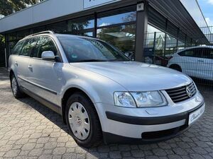 VW Passat Variant Passat 1.8 5V Turbo Comfortline *nur 134 TKM*Scheckheft*Xenon*aAHK*