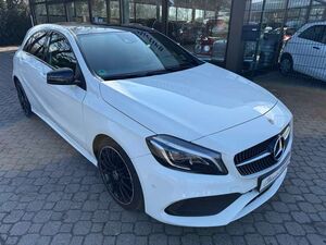 Mercedes-Benz A180 d AMG Line *Sportpaket*2.Hand*Navi*Panoramadach*