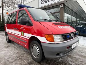 Mercedes-Benz Vito 110 D L Feuerwehr MTW *nur 130 TKM*HU neu*8 Sitze*