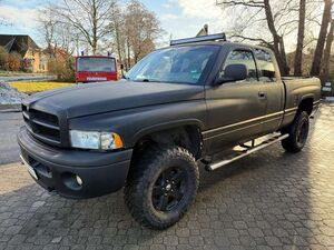Dodge RAM 1500 *LPG-Gasanlage*Allrad*AHK*MFL*Klima*3.Hand*