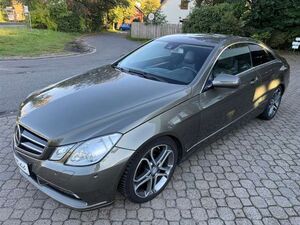 Mercedes-Benz E350 CDI Coupé BlueEfficiency 7G-Tronic Elegance *sehr gepflegt*