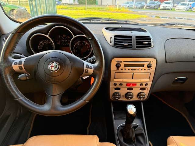 Alfa Romeo 147 1.6 Twin Spark ECO Shape *nur 59 TKM*2.Hand*Leder*